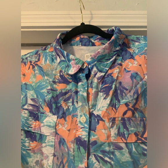 Reel Legends women’s button up top size 1X - Picture 5 of 6